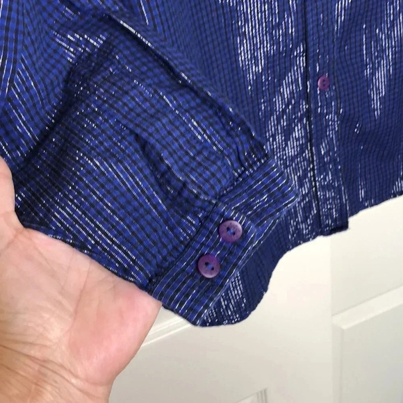 BOBBIE BROOKS Holiday Button Down Blouse - Picture 4 of 8